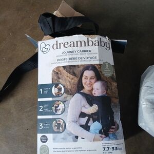 Dreambaby Journey Carrier in Black